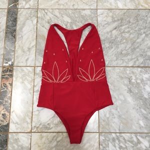 Benoa pamalu one piece